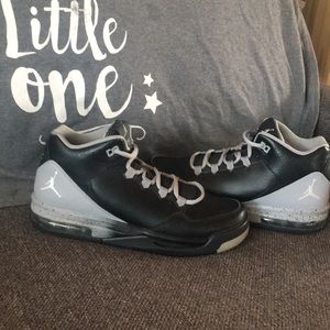 🔥Jordan flight shoes size 6.5 (8 womens)🔥